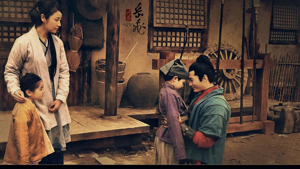 客服主管王小华